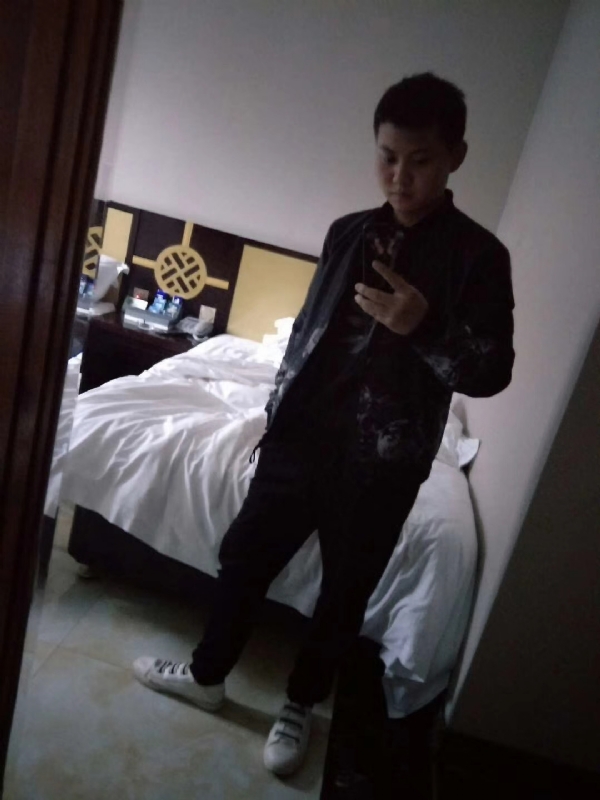 无限极的第一张照片--南宁相亲服务中心