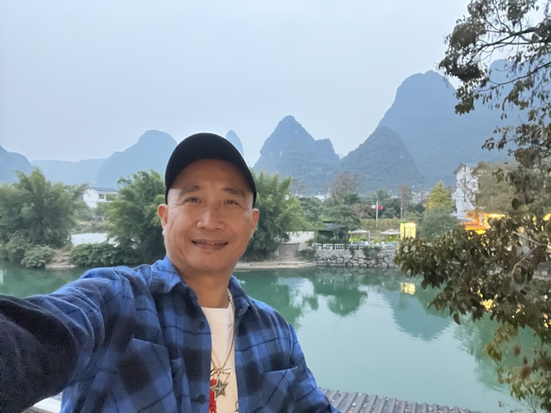 民叔叔的第一张照片--南宁相亲服务中心