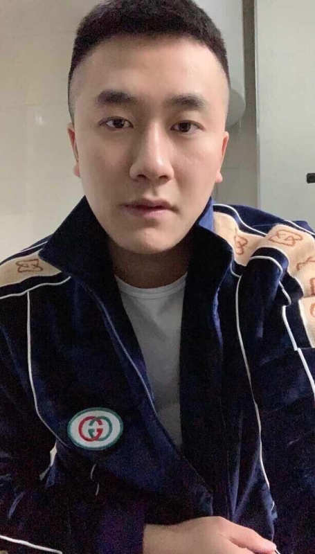 凌毅的第一张照片--南宁相亲服务中心