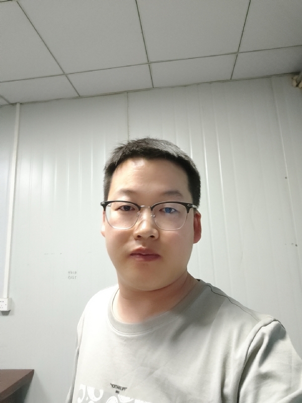 落木的第一张照片--南宁相亲服务中心