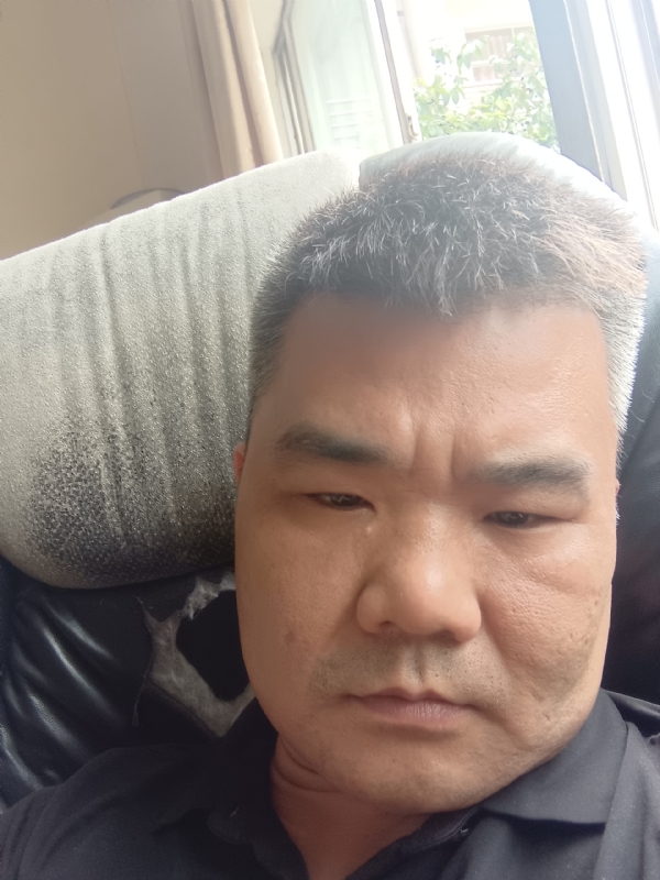 路人的第一张照片--南宁相亲服务中心