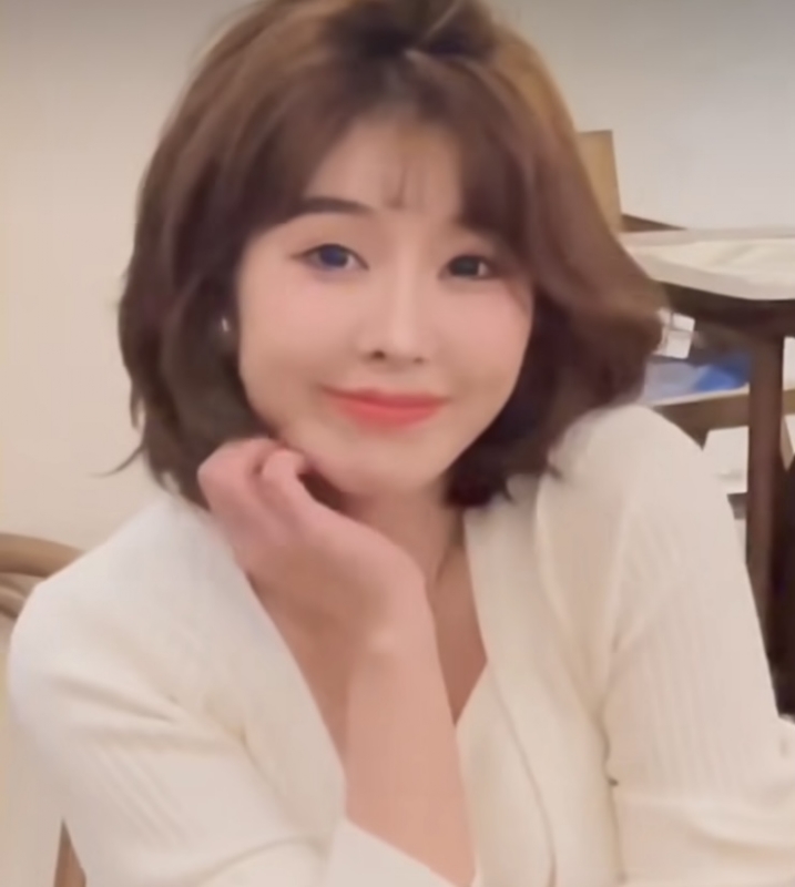 張雨晴的第一张照片--南宁相亲服务中心