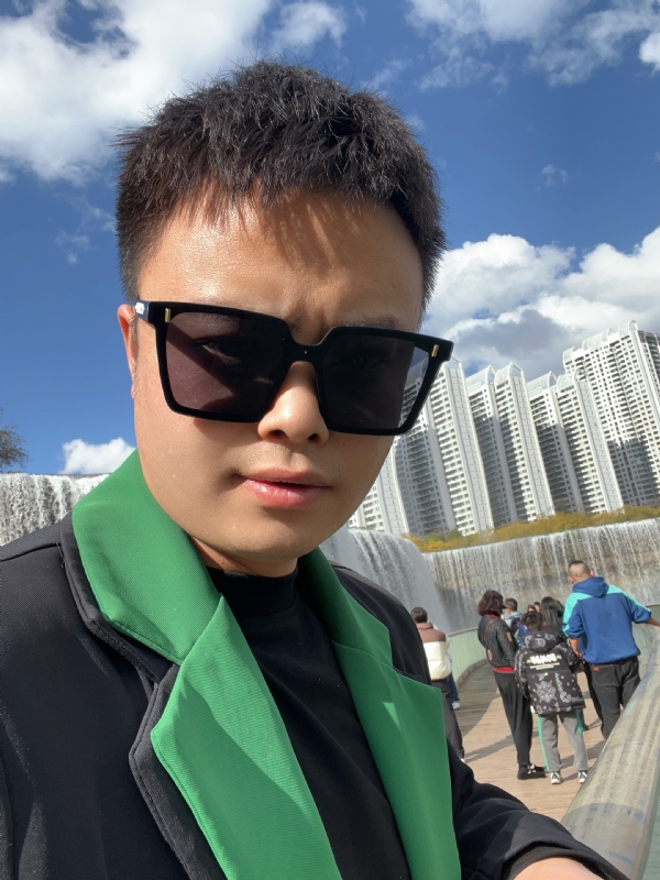 子阳的第一张照片--南宁相亲服务中心