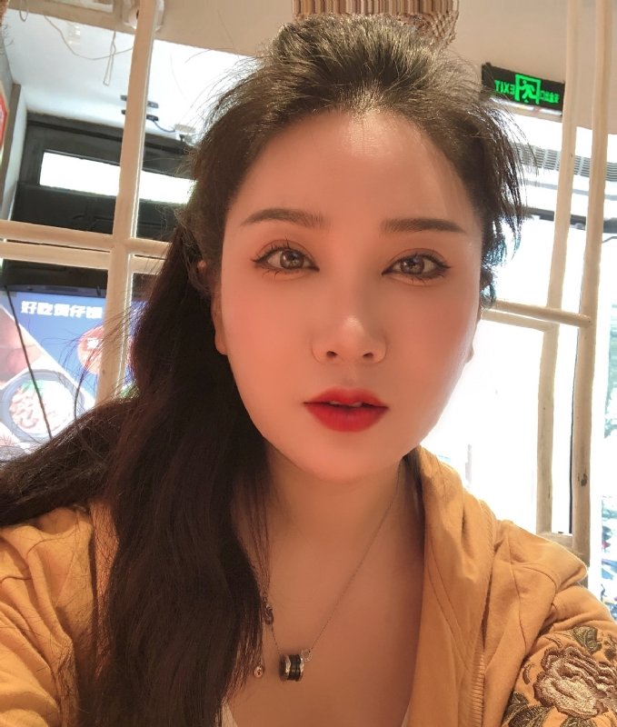 琳达的第二张照片--南宁相亲服务中心