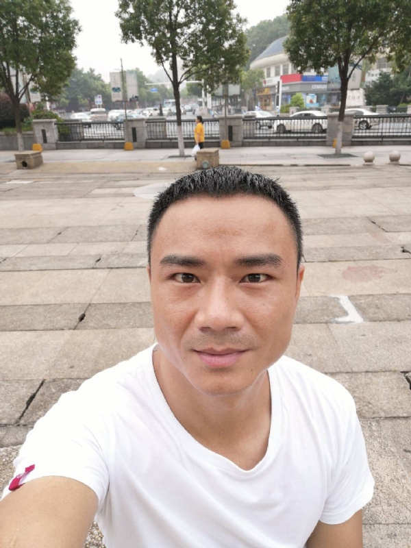 水木年华的第三张照片--南宁相亲服务中心