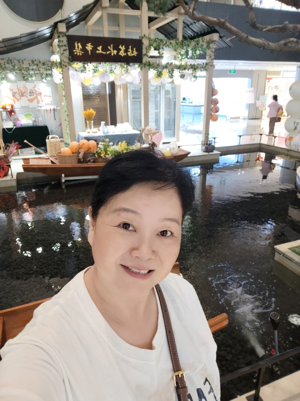 丁姐爱生活的第三张照片--南宁相亲服务中心