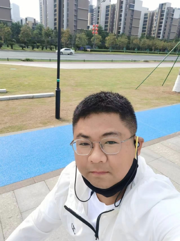 冰城小土匪的第二张照片--南宁相亲服务中心