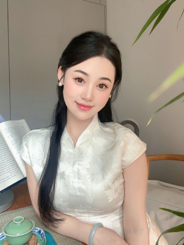 小慧的第一张照片--南宁相亲服务中心