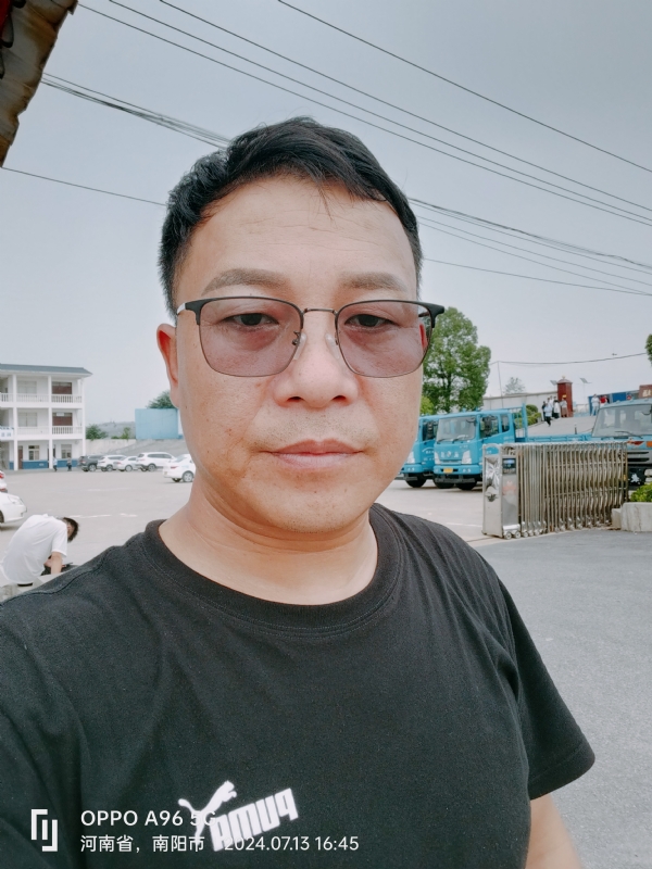 楚辞的第二张照片--南宁相亲服务中心