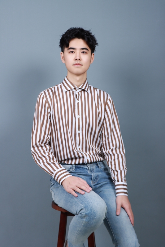 光年外的怪咖的第一张照片--南宁相亲服务中心