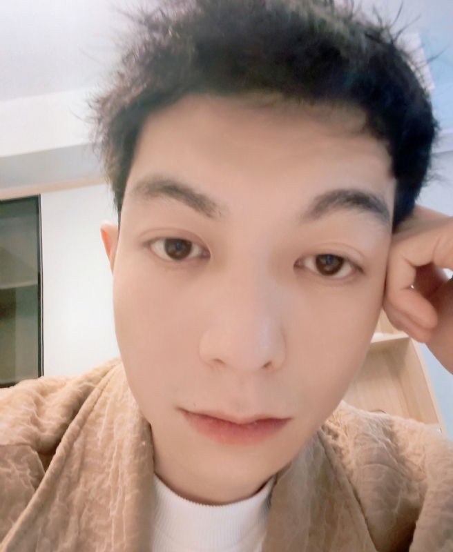 慕白的第一张照片--南宁相亲服务中心