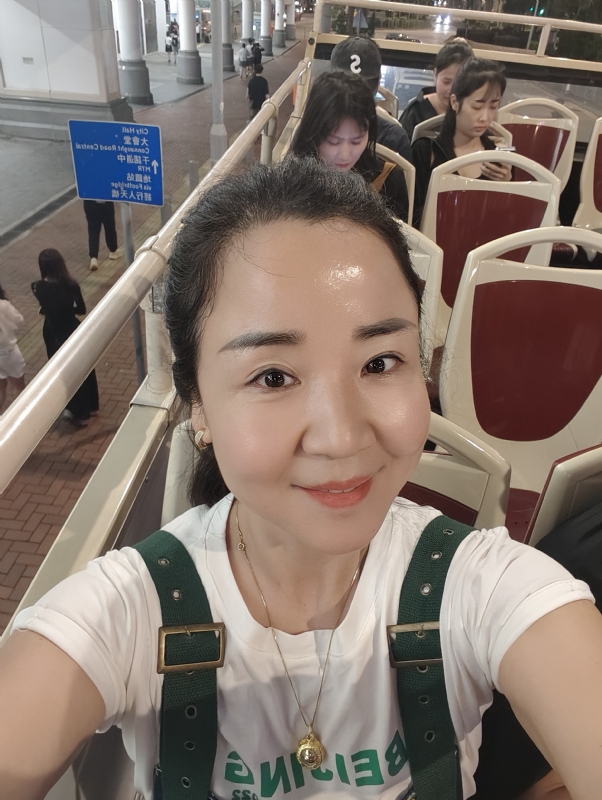 燕子的第一张照片--南宁相亲服务中心