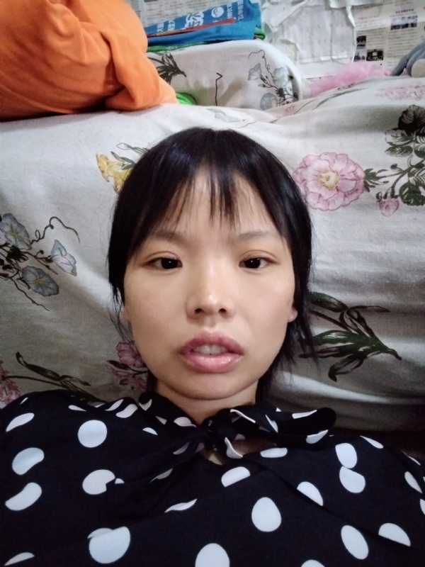 可爱的第二张照片--南宁相亲服务中心