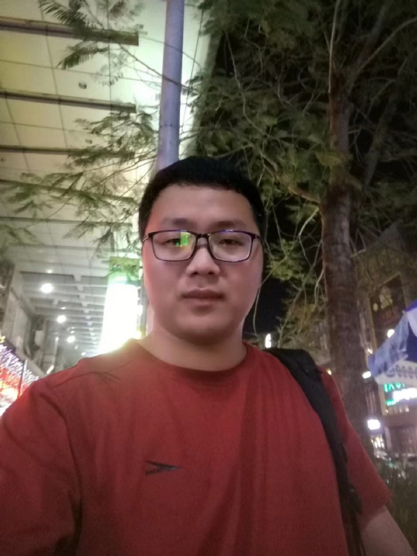 happy的第一张照片--南宁相亲服务中心