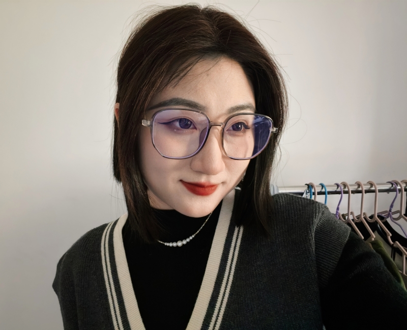 Helen的第一张照片--南宁相亲服务中心