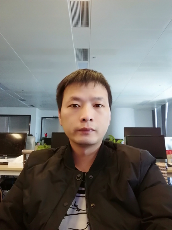 刘堃的第一张照片--南宁相亲服务中心