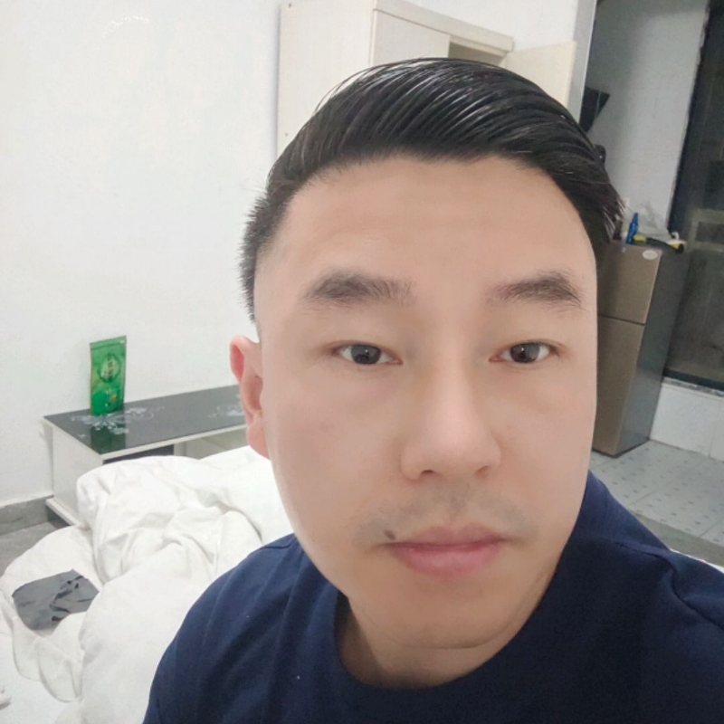 Poluk秦的第一张照片--南宁相亲服务中心