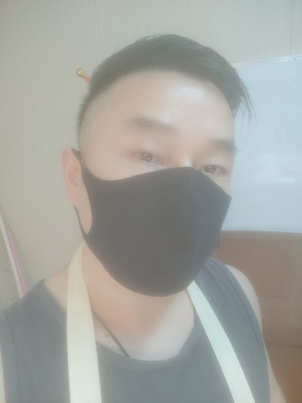 Poluk秦的第二张照片--南宁相亲服务中心