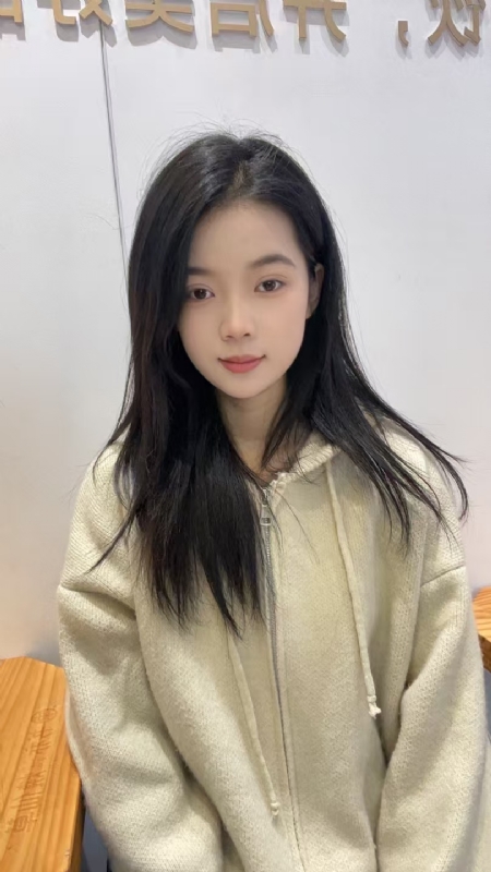 草莓奶昔的第一张照片--南宁相亲服务中心