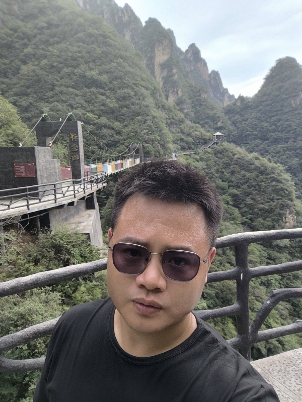 大海的第一张照片--南宁相亲服务中心