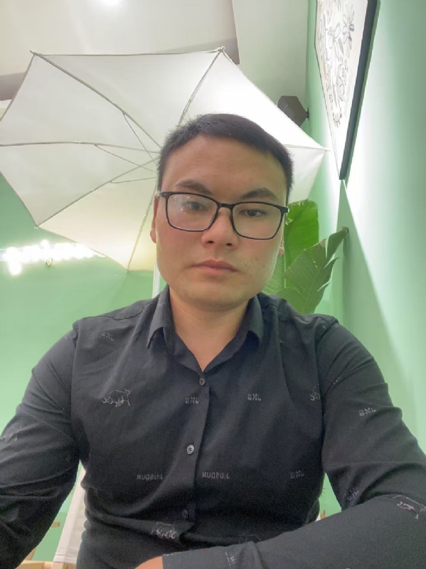 像风一样自由的第一张照片--南宁相亲服务中心