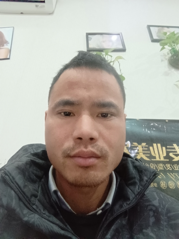 liuliyong的第一张照片--南宁相亲服务中心