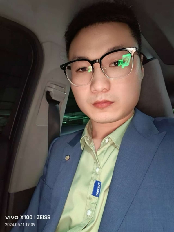 东东的第二张照片--南宁相亲服务中心