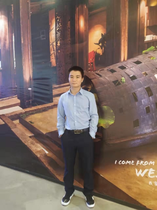 梧桐枫叶的第一张照片--南宁相亲服务中心