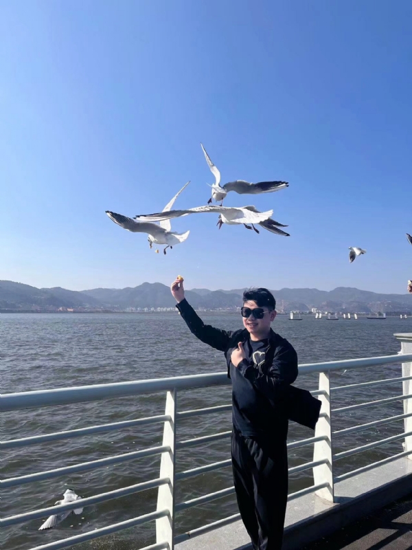 叶盛荣的第一张照片--南宁相亲服务中心