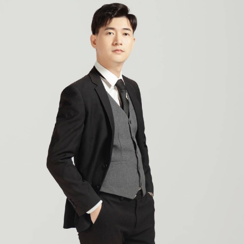 温嘉奇的第一张照片--南宁相亲服务中心