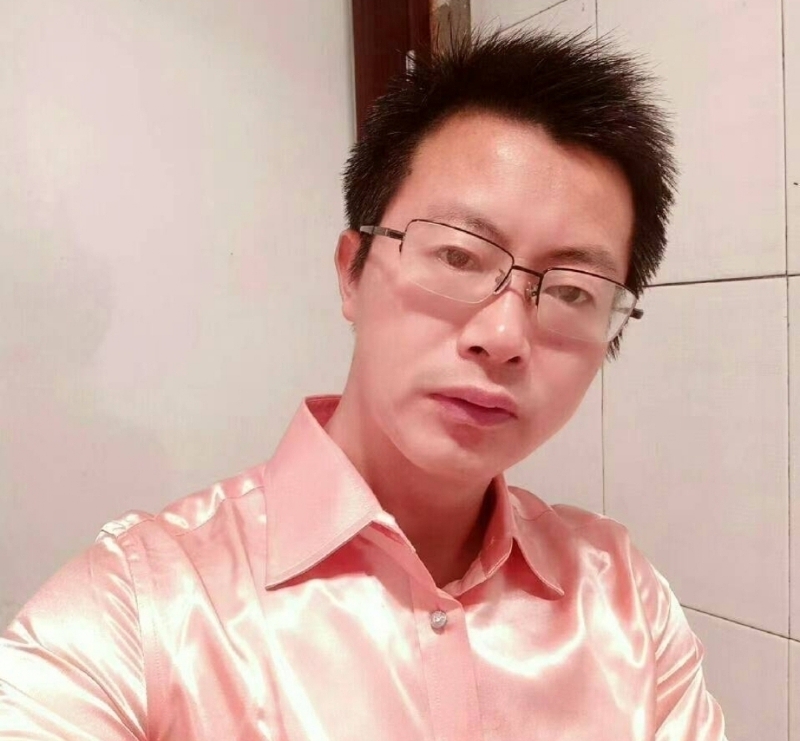 亮亮的第一张照片--南宁相亲服务中心