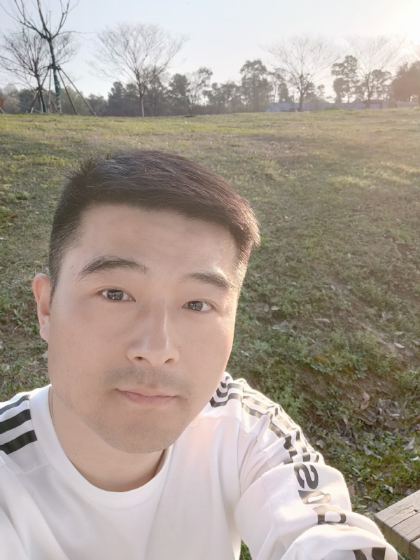 一凡的第一张照片--南宁相亲服务中心