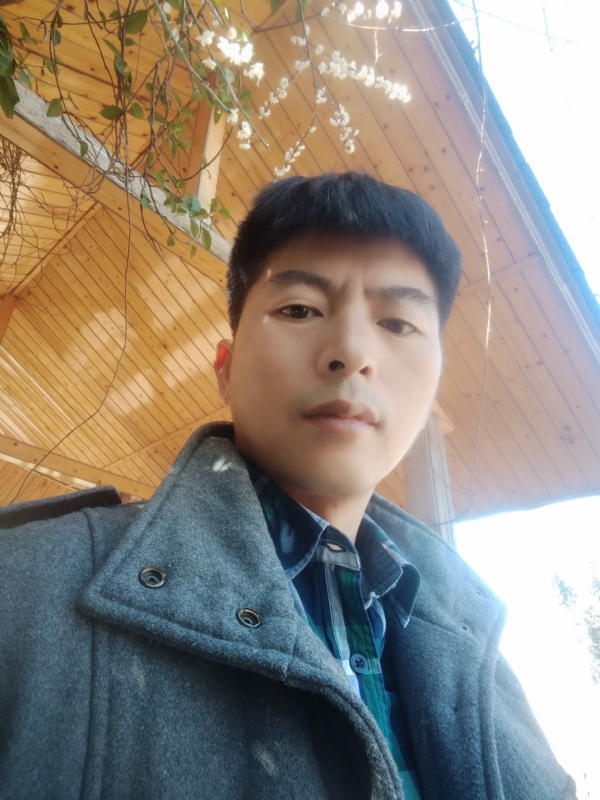 阿明的第二张照片--南宁相亲服务中心