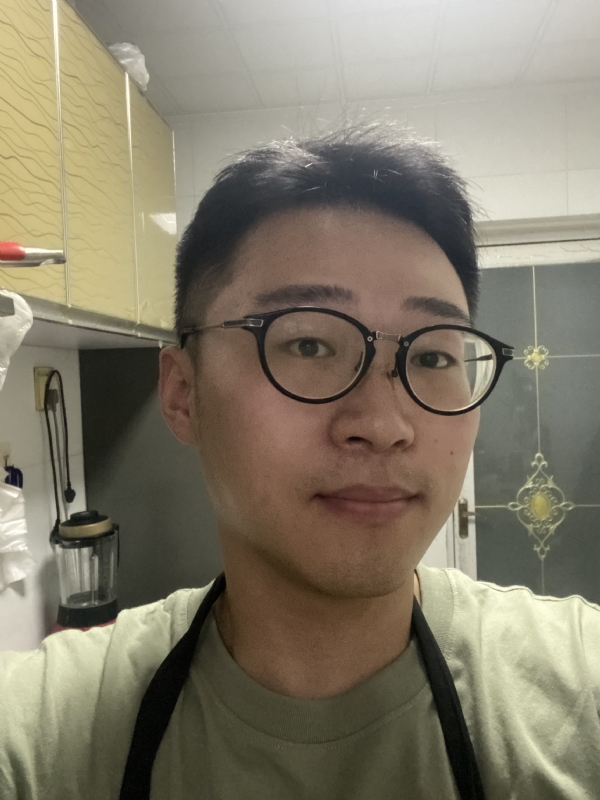 何方妖孽的第一张照片--南宁相亲服务中心