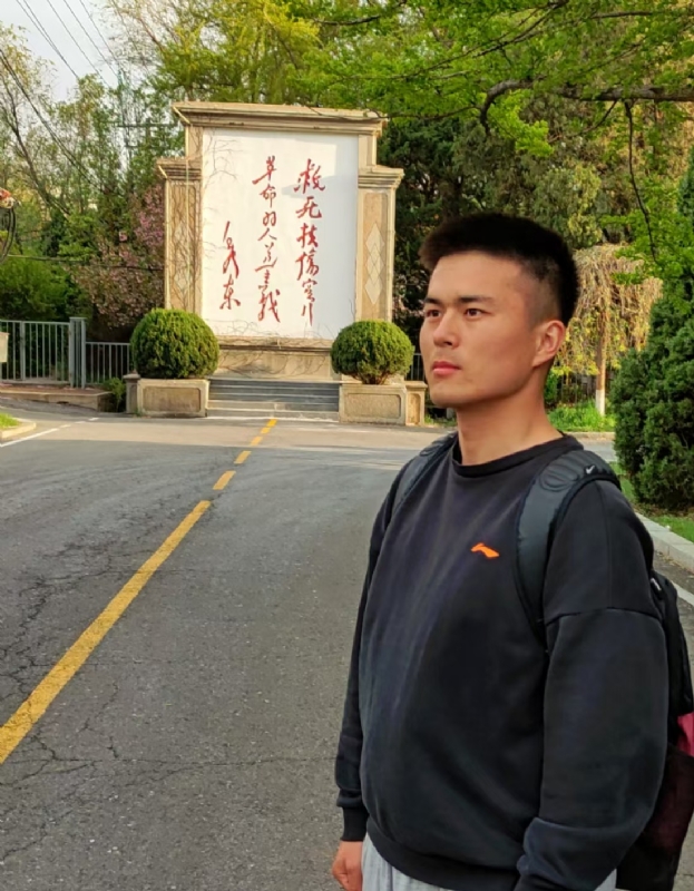 潮生的第二张照片--南宁相亲服务中心