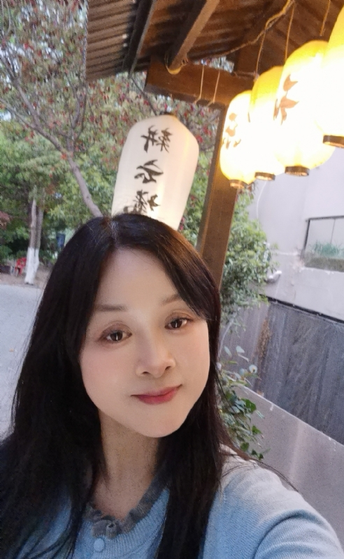 伊伊的第一张照片--南宁相亲服务中心