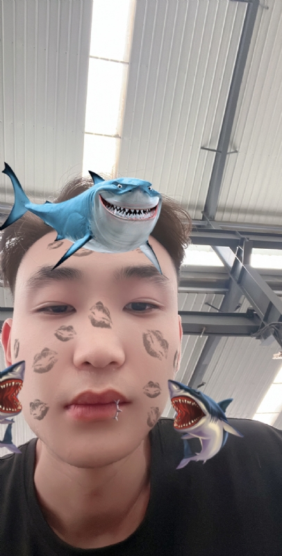 孤独的人的第一张照片--南宁相亲服务中心