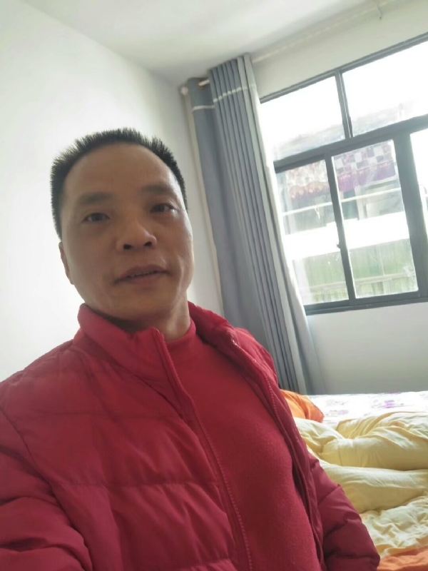 真诚征婚的第一张照片--南宁相亲服务中心
