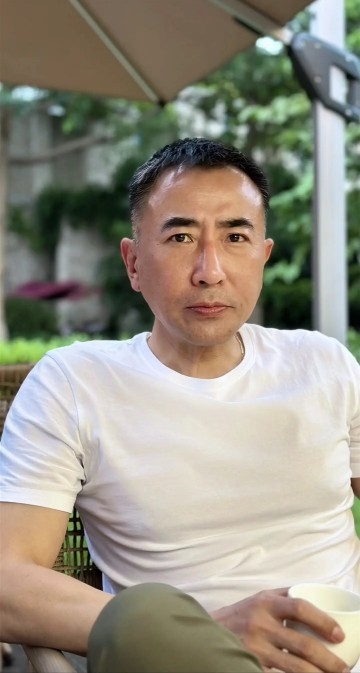 厚德载福的第一张照片--南宁相亲服务中心