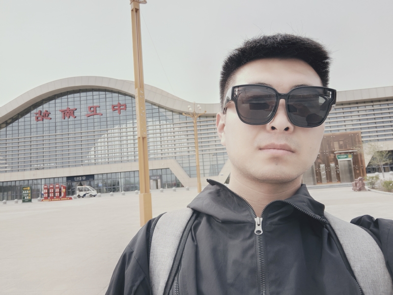 起因的第一张照片--南宁相亲服务中心