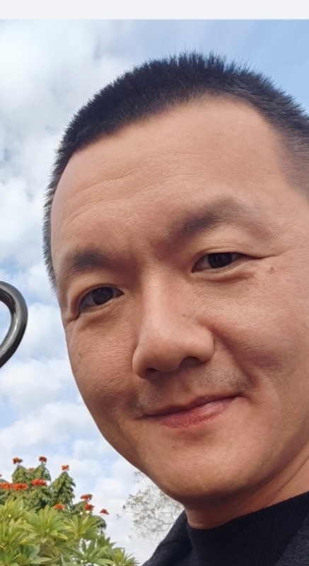 liang的第二张照片--南宁相亲服务中心