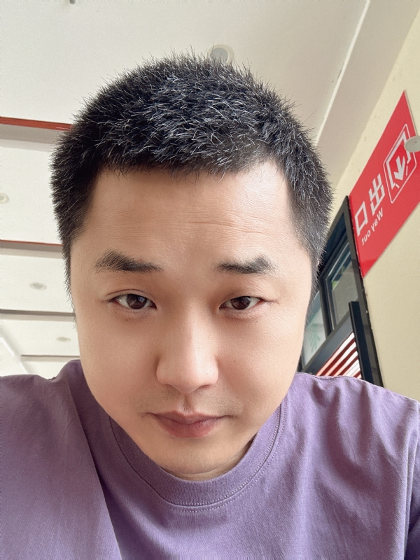 五是五的第一张照片--南宁相亲服务中心