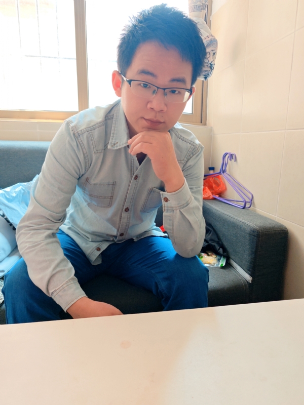 红尘一粟的第一张照片--南宁相亲服务中心