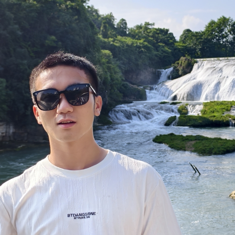 飞殷的第一张照片--南宁相亲服务中心