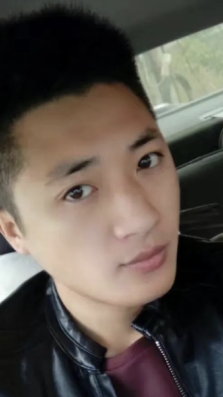 小汤米的第二张照片--南宁相亲服务中心