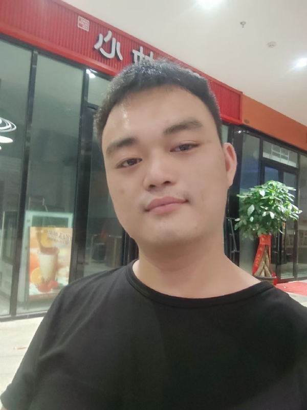 寻找另一半的第一张照片--南宁相亲服务中心