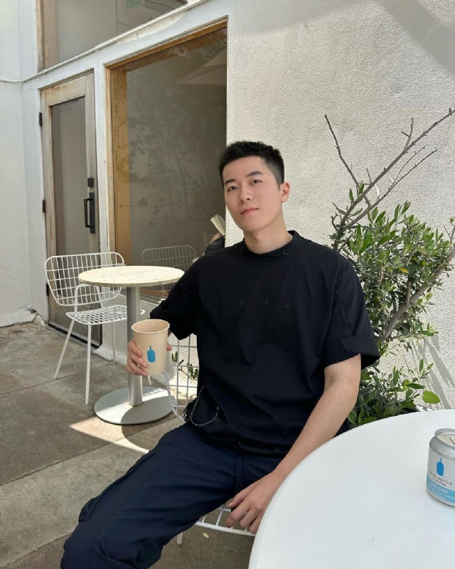 VV的第二张照片--南宁相亲服务中心