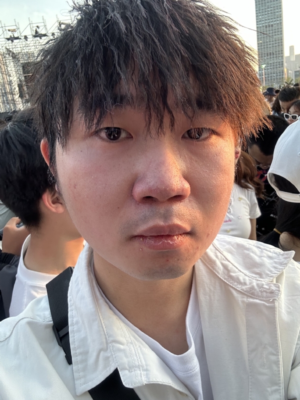 会修电脑的小杨的第一张照片--南宁相亲服务中心