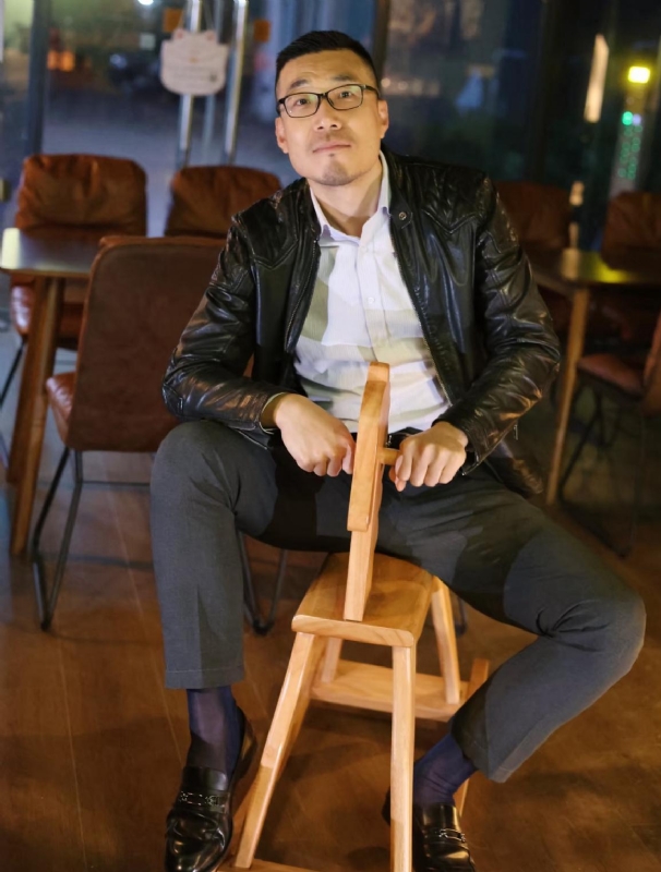 Lee的第一张照片--南宁相亲服务中心