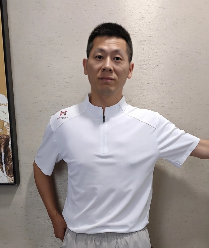 红旗下长大的第一张照片--南宁相亲服务中心